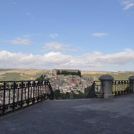 Udammusu34 Villa Рагуза Екстериор снимка